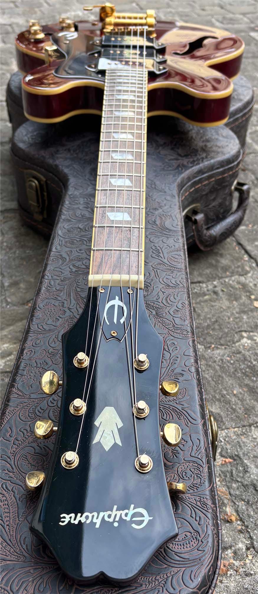 Epiphone Riviera P93 Wine Red Bigsby — photo 4