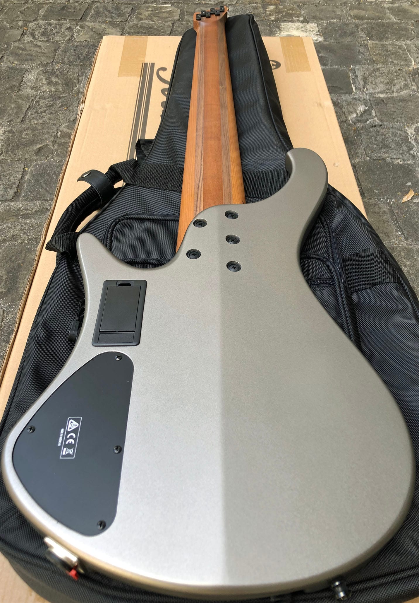 Ibanez EHB1006MS-MGM