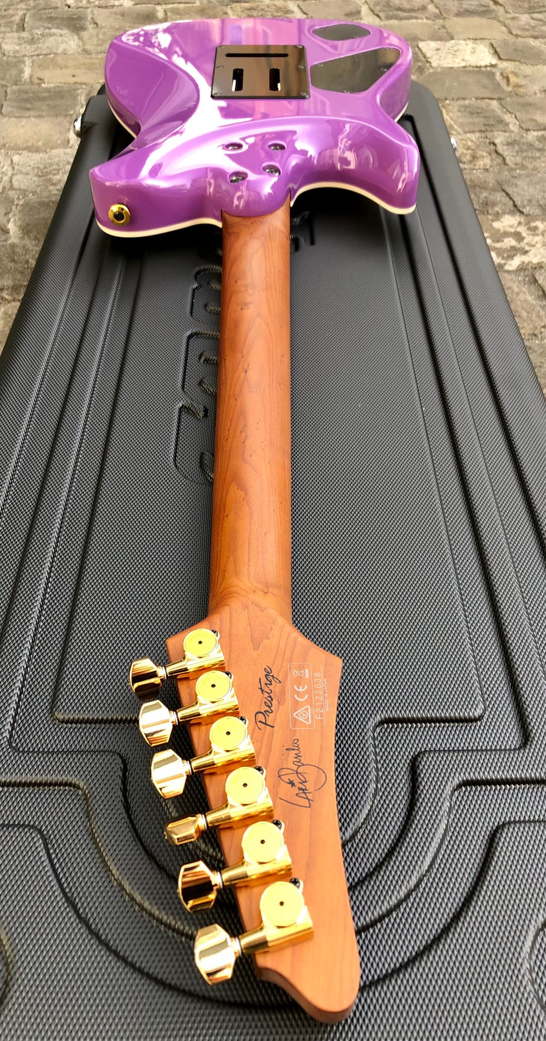 Ibanez Prestige LB1 Lari Basilio Signature — photo 6