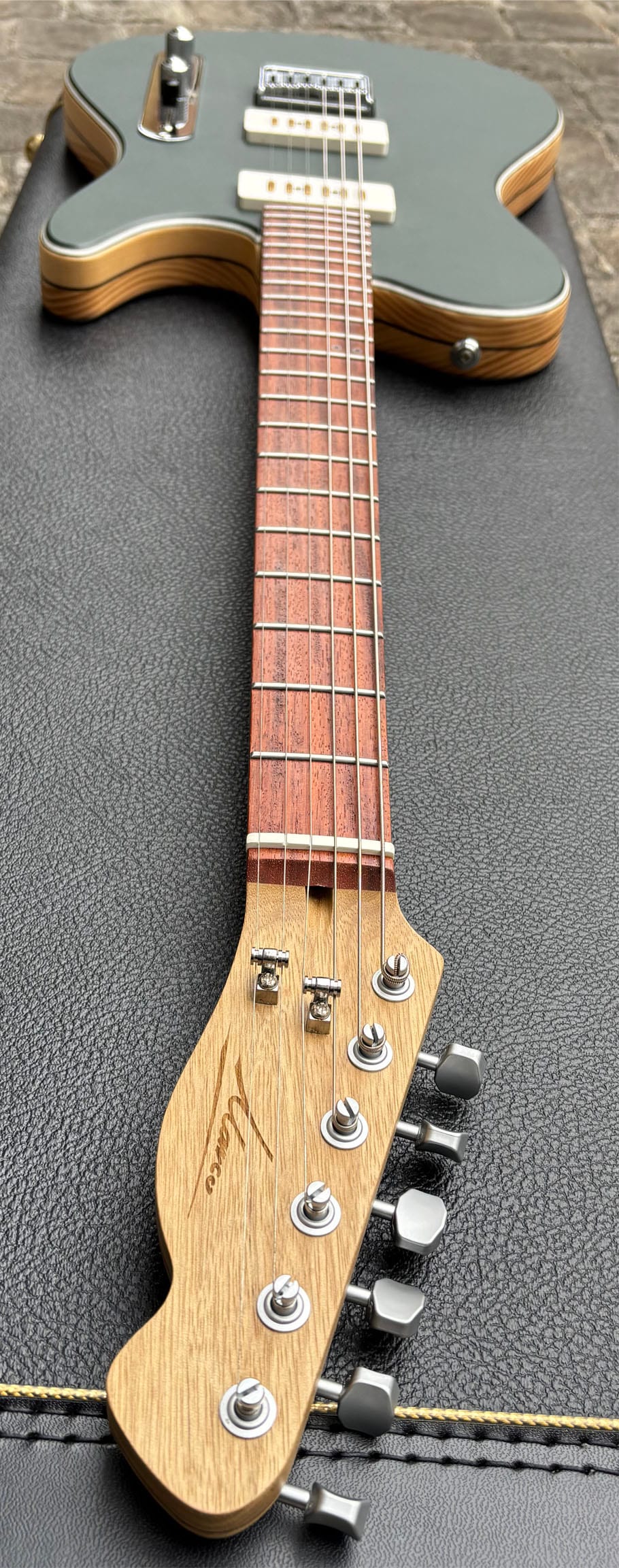Marcoguitars British Racing Green Tele — photo 4