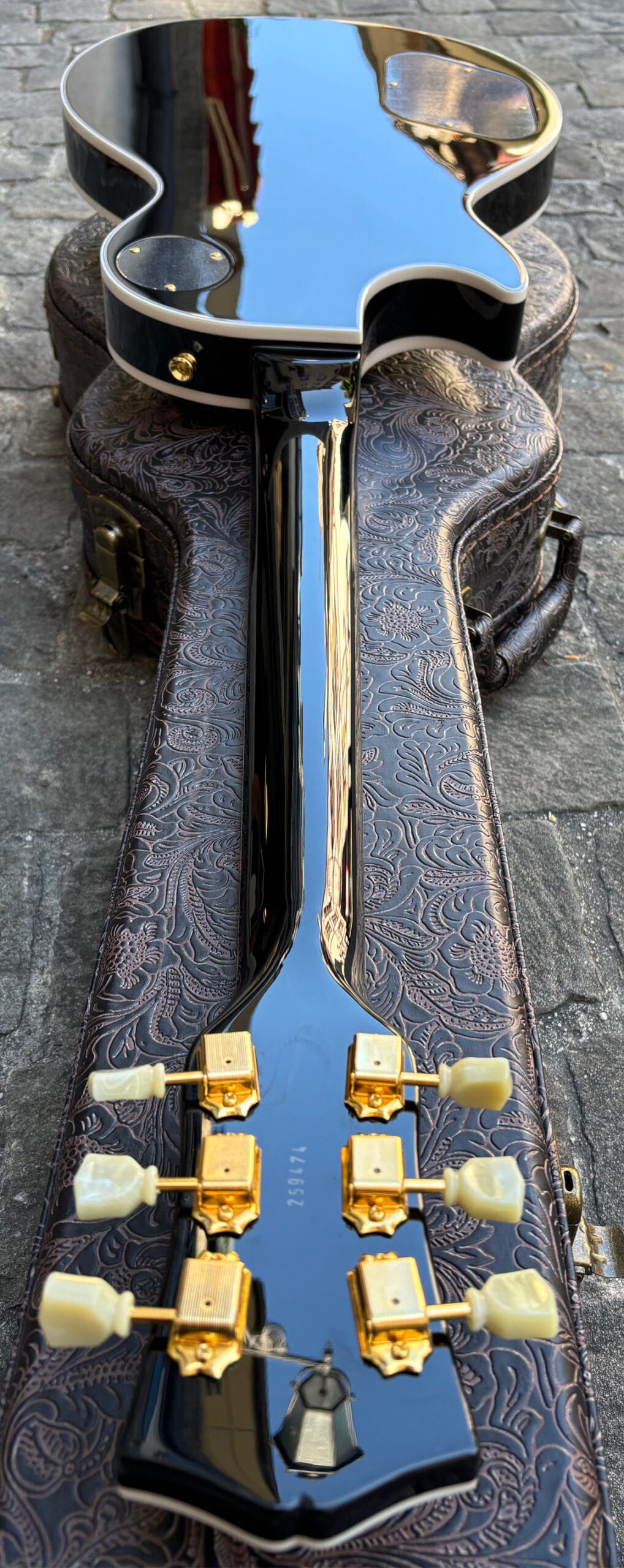 Maybach Lester 57 Black Velvet