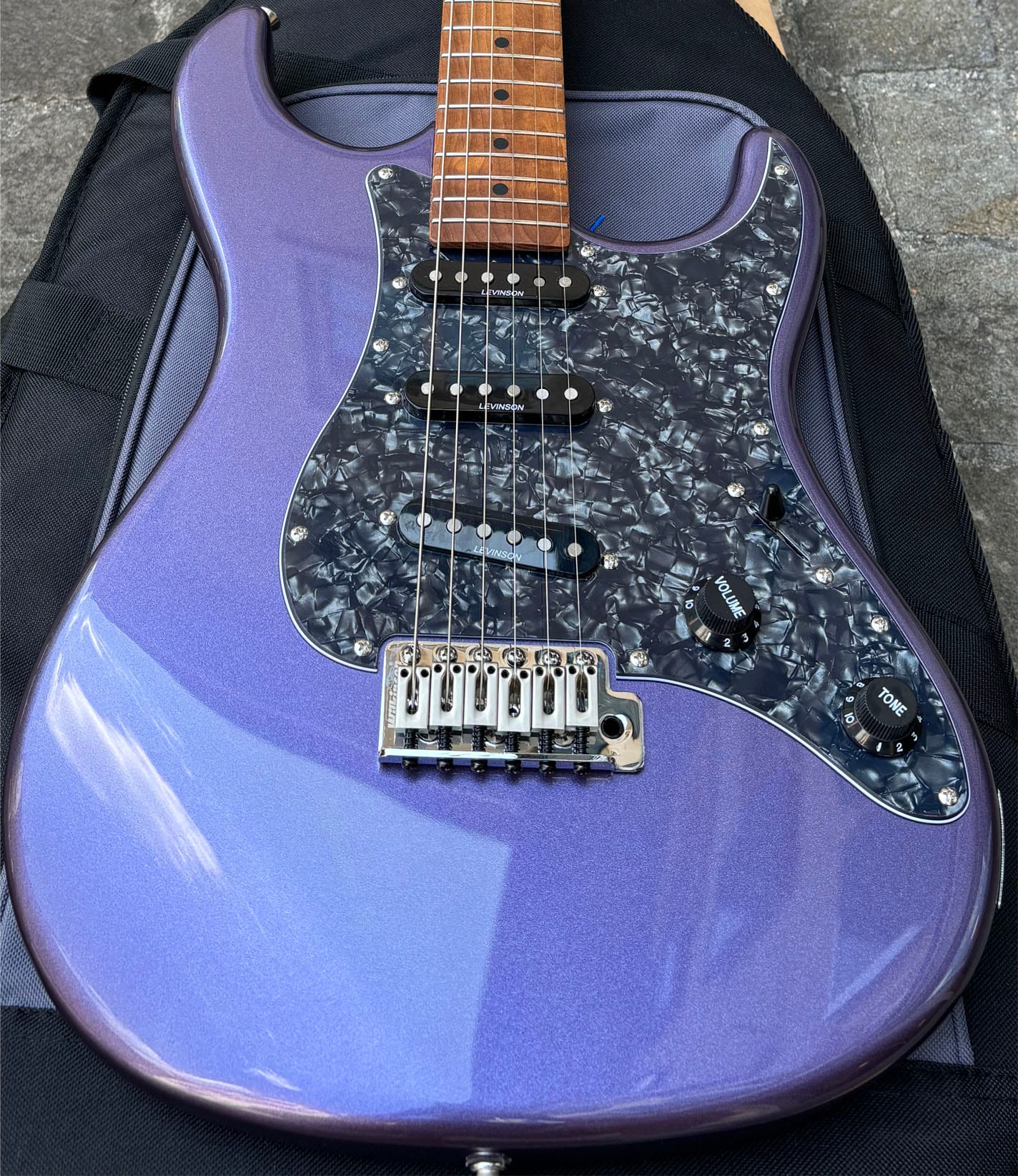 Sceptre Levinson Ventana Standard SV1 MPR