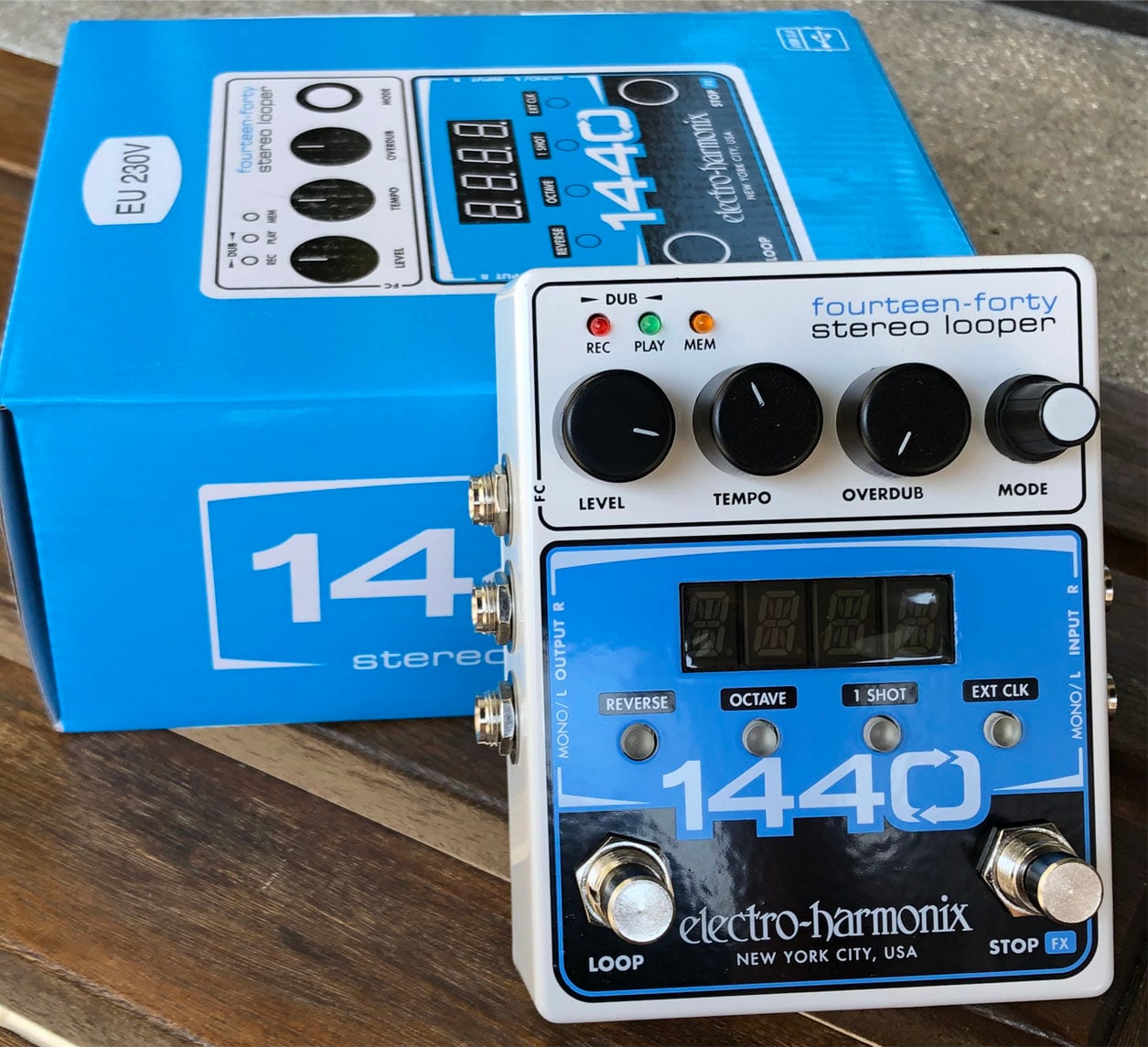 EHX 1440 Stereo Looper