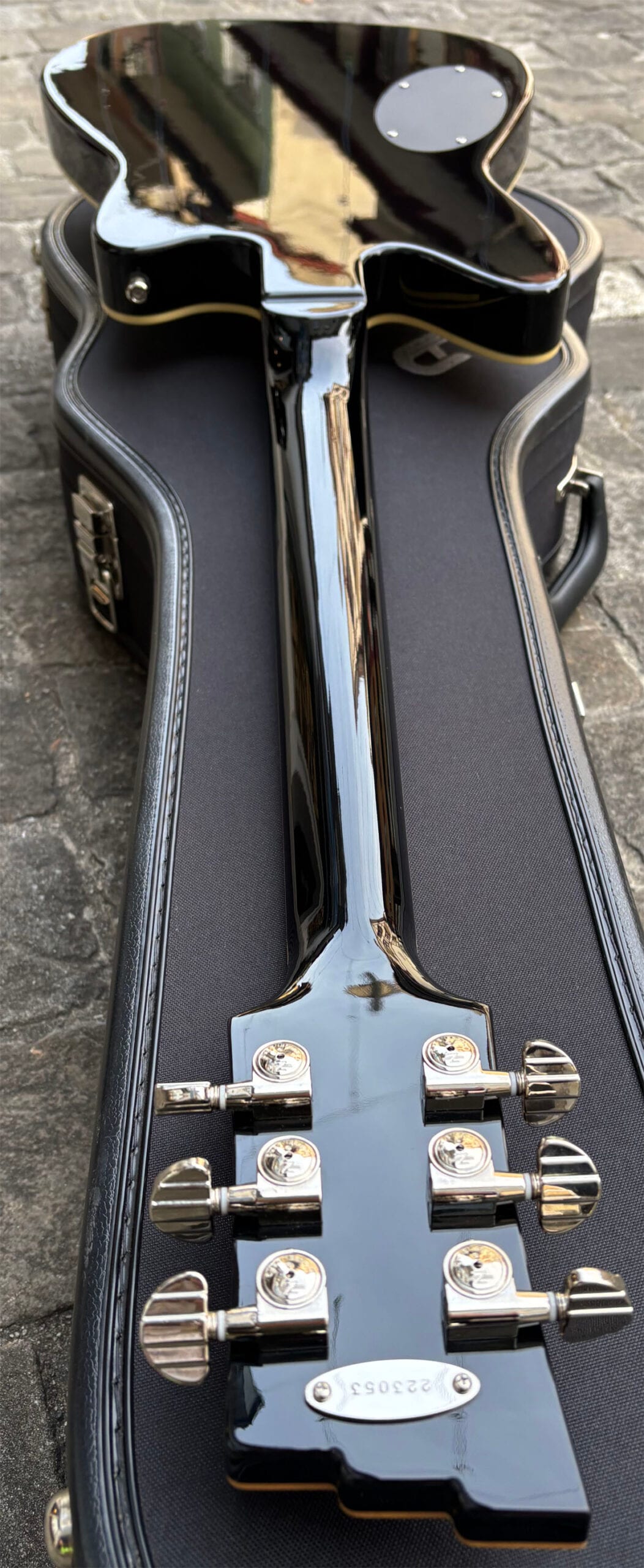 Duesenberg The Falken Tremolo DFN-BK (2nd Hand)