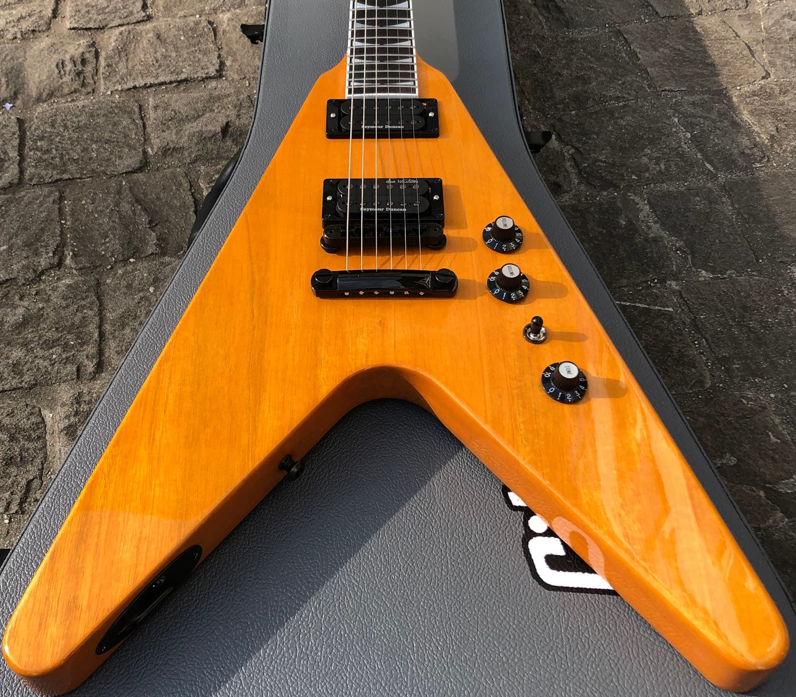 Dave Mustaine Flying V: Für Riffs, die nicht höflich fragen