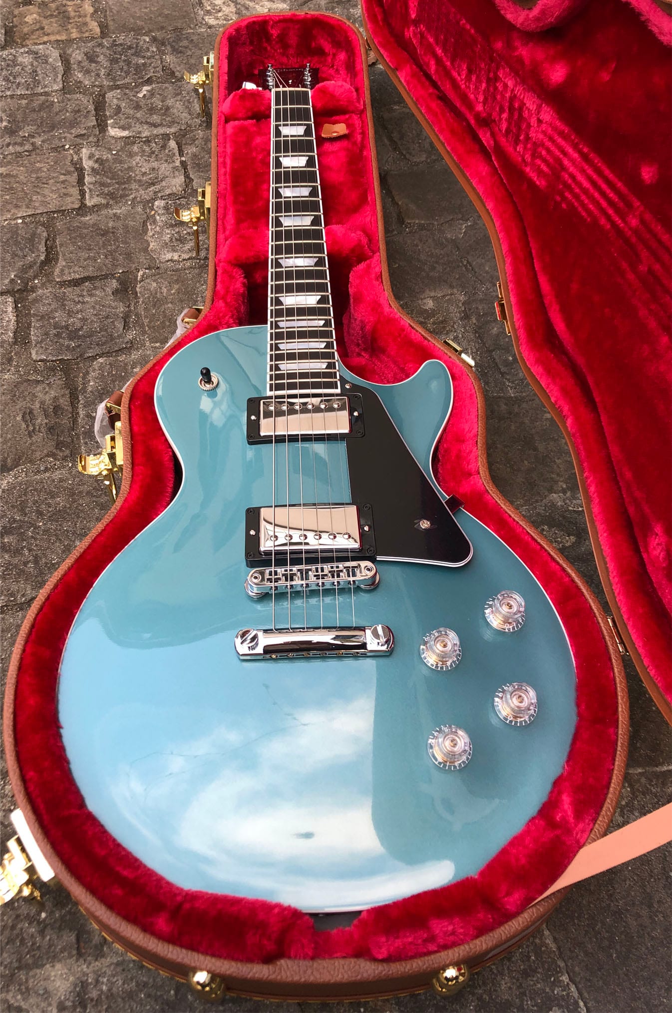 Gibson Les Paul Modern Pelham Blue — photo 2