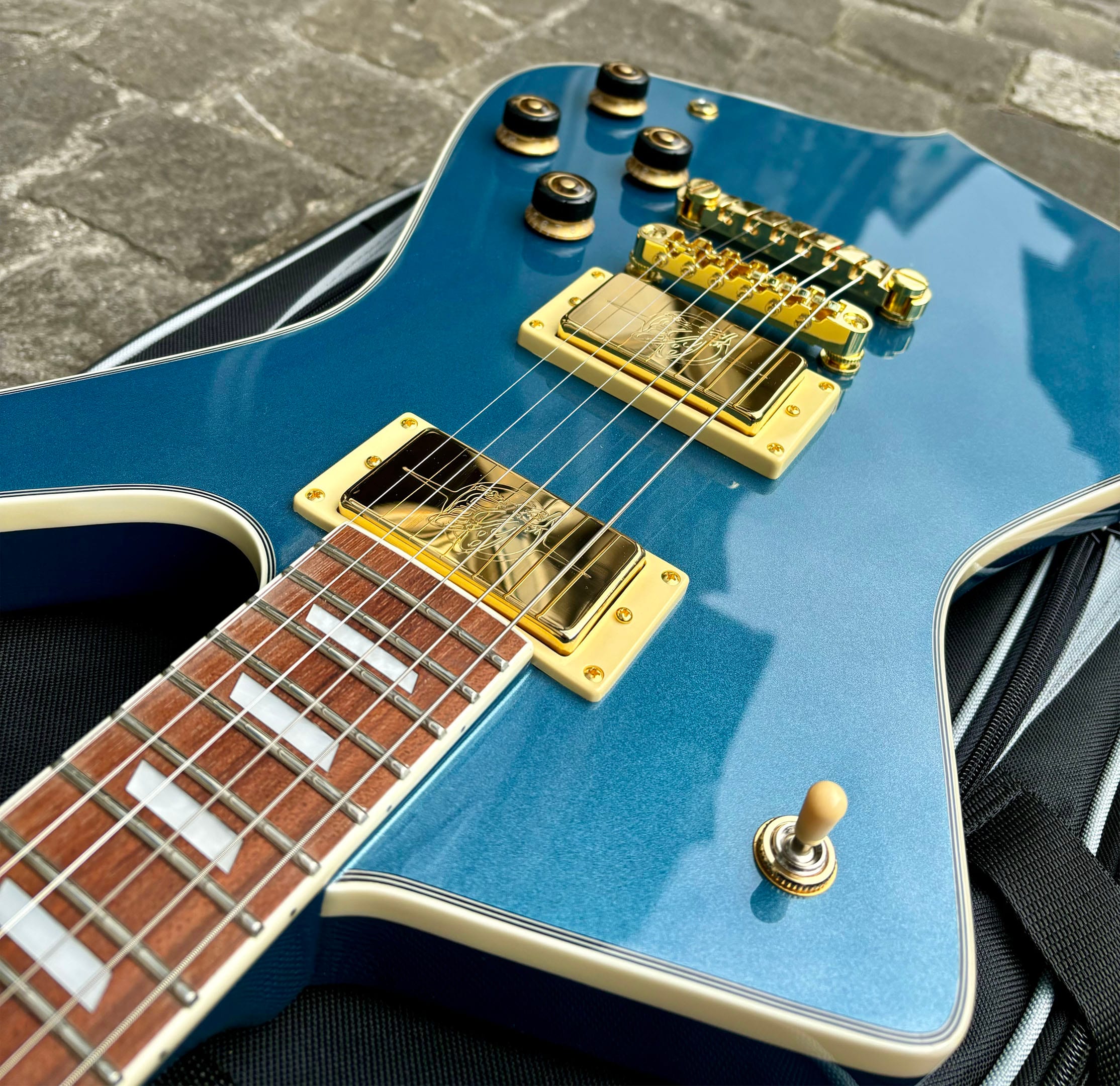 Ibanez Iceman IC420 — photo 5