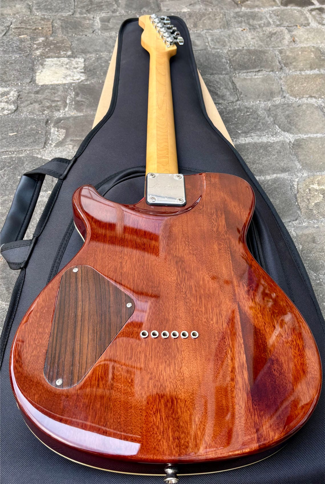 Magneto U-ONE Series Spalted Maple