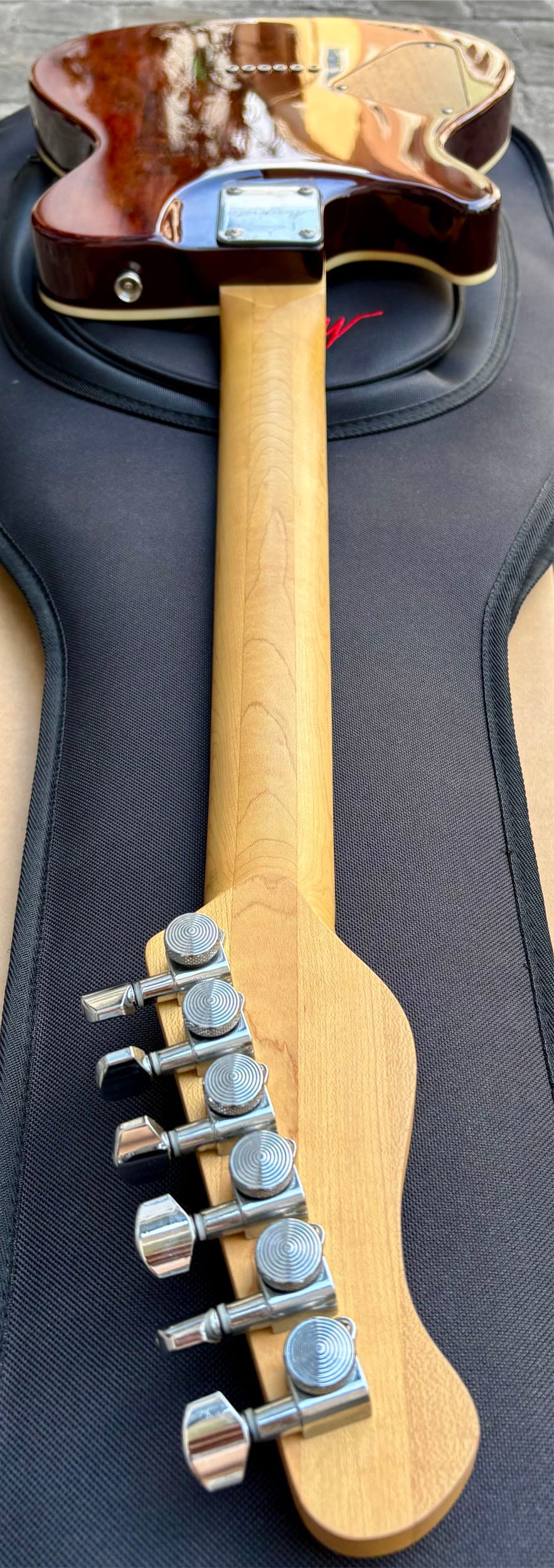 Magneto U-ONE Series Spalted Maple