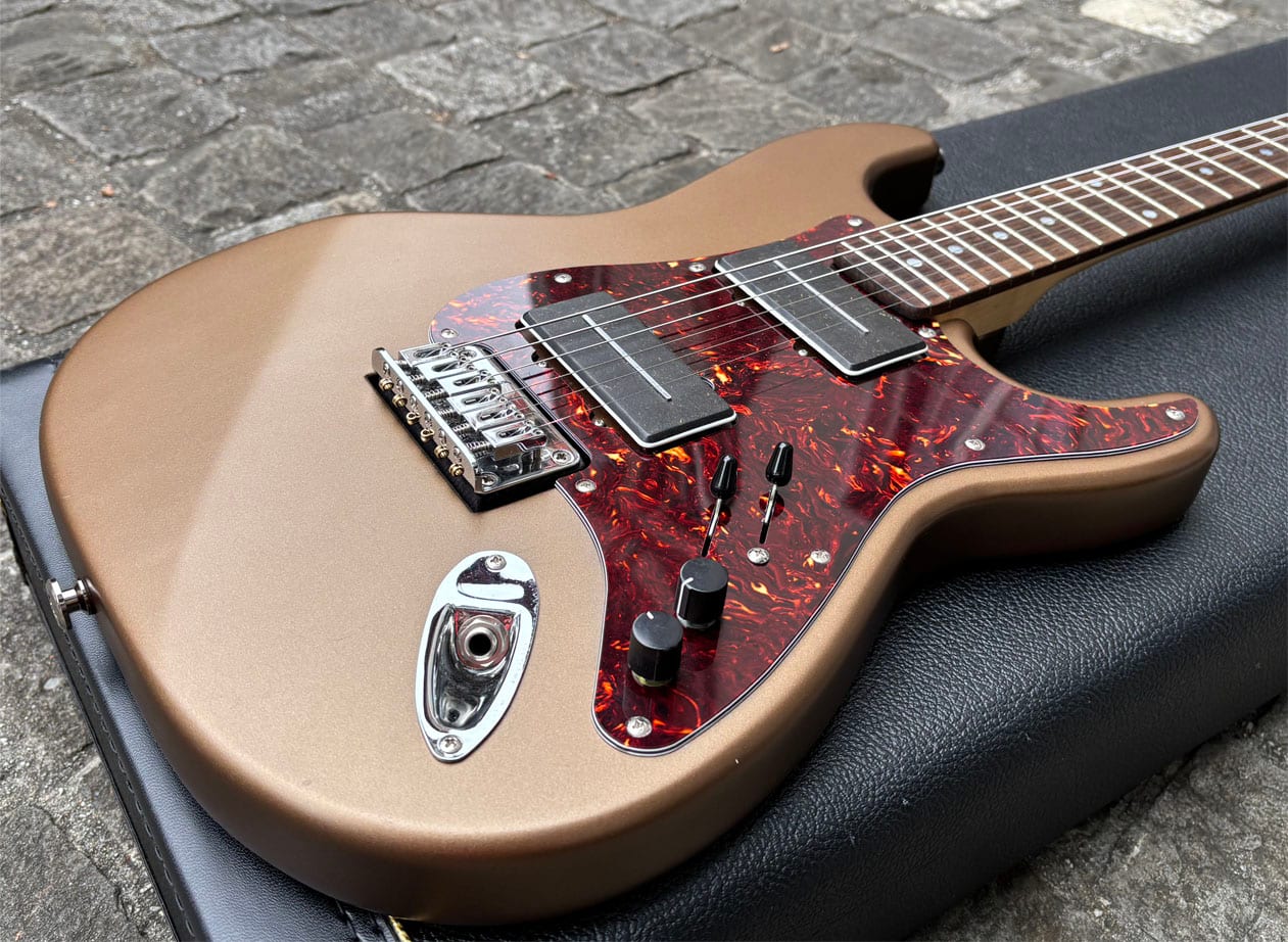 Marcoguitars Gold Strat — photo 6