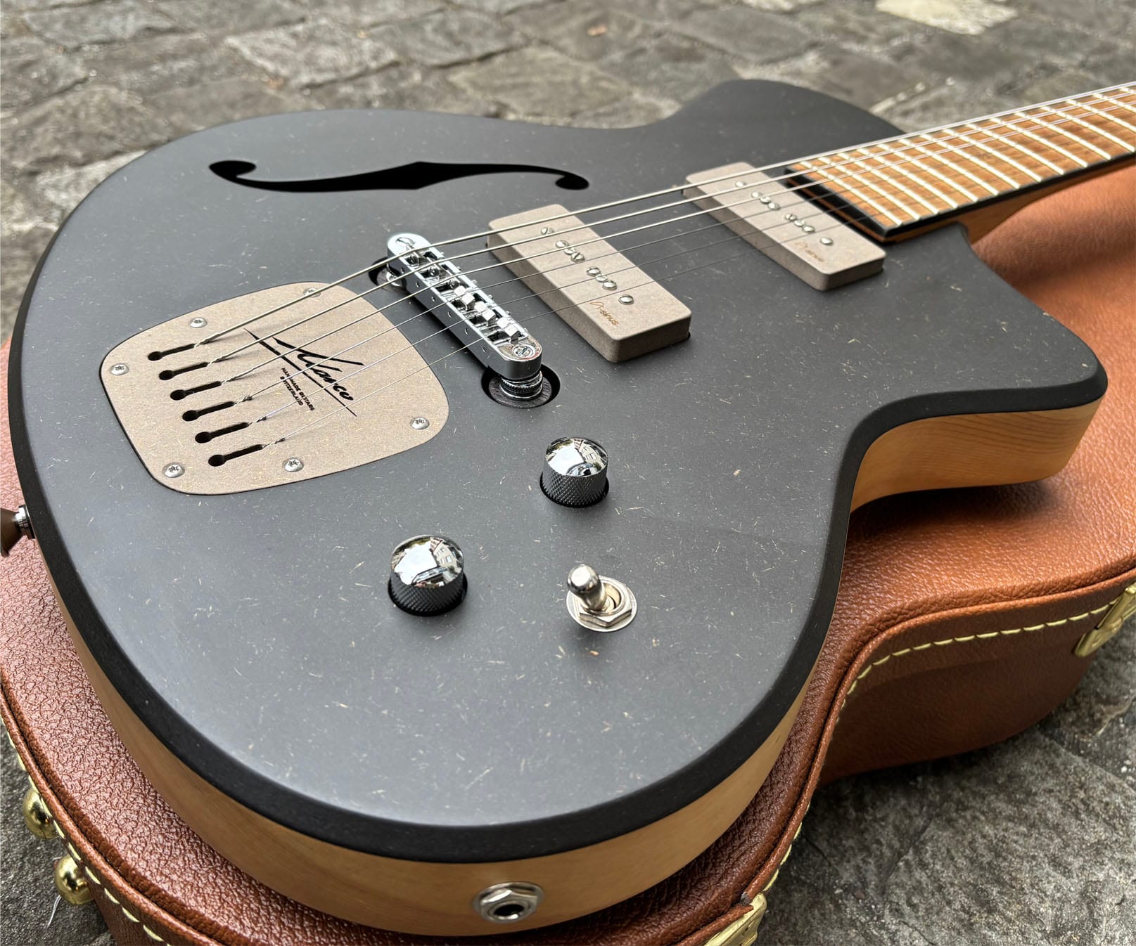 Marcoguitars TENIUS black glass — photo 5