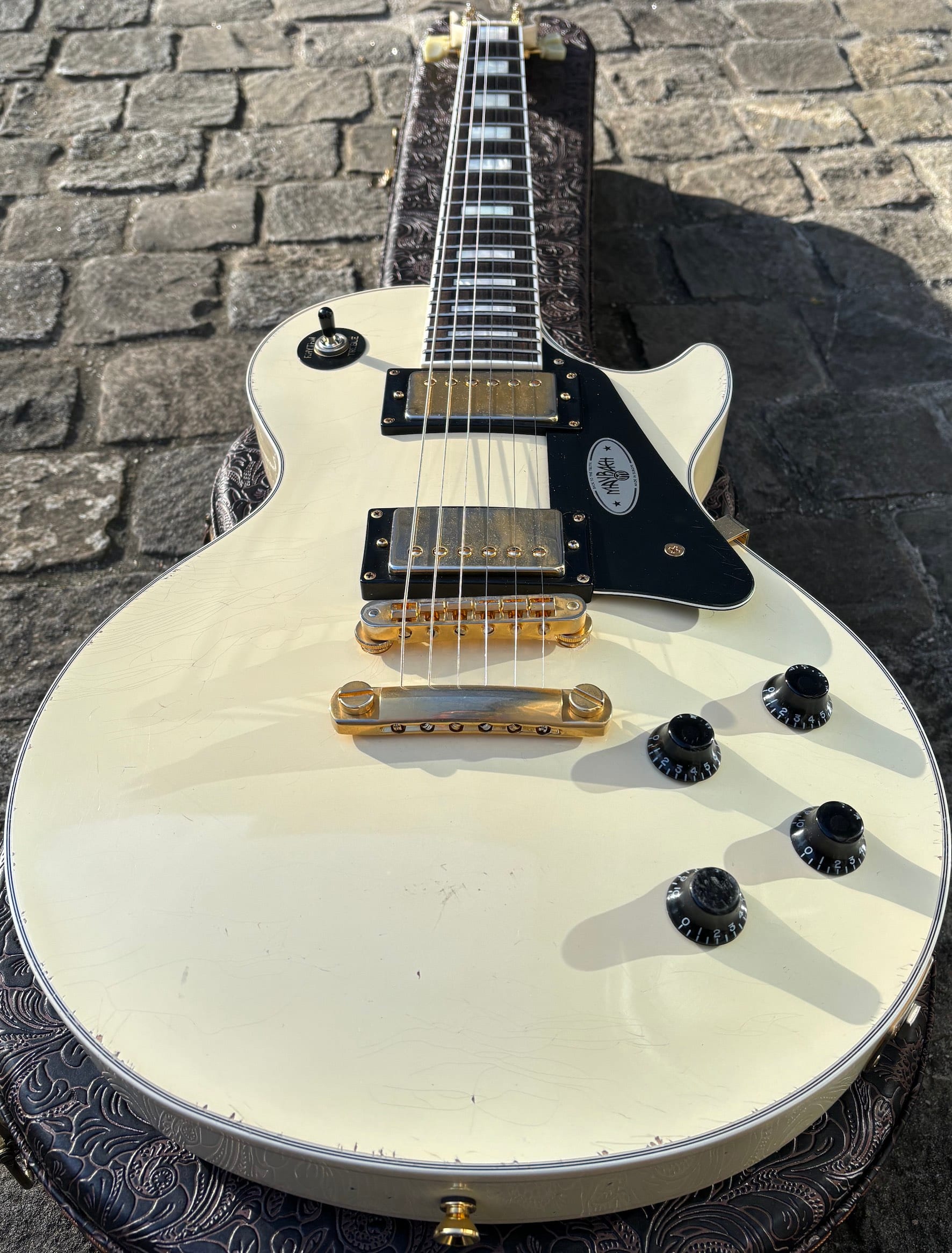 Maybach Lester 72 Custom Edelweiss Aged