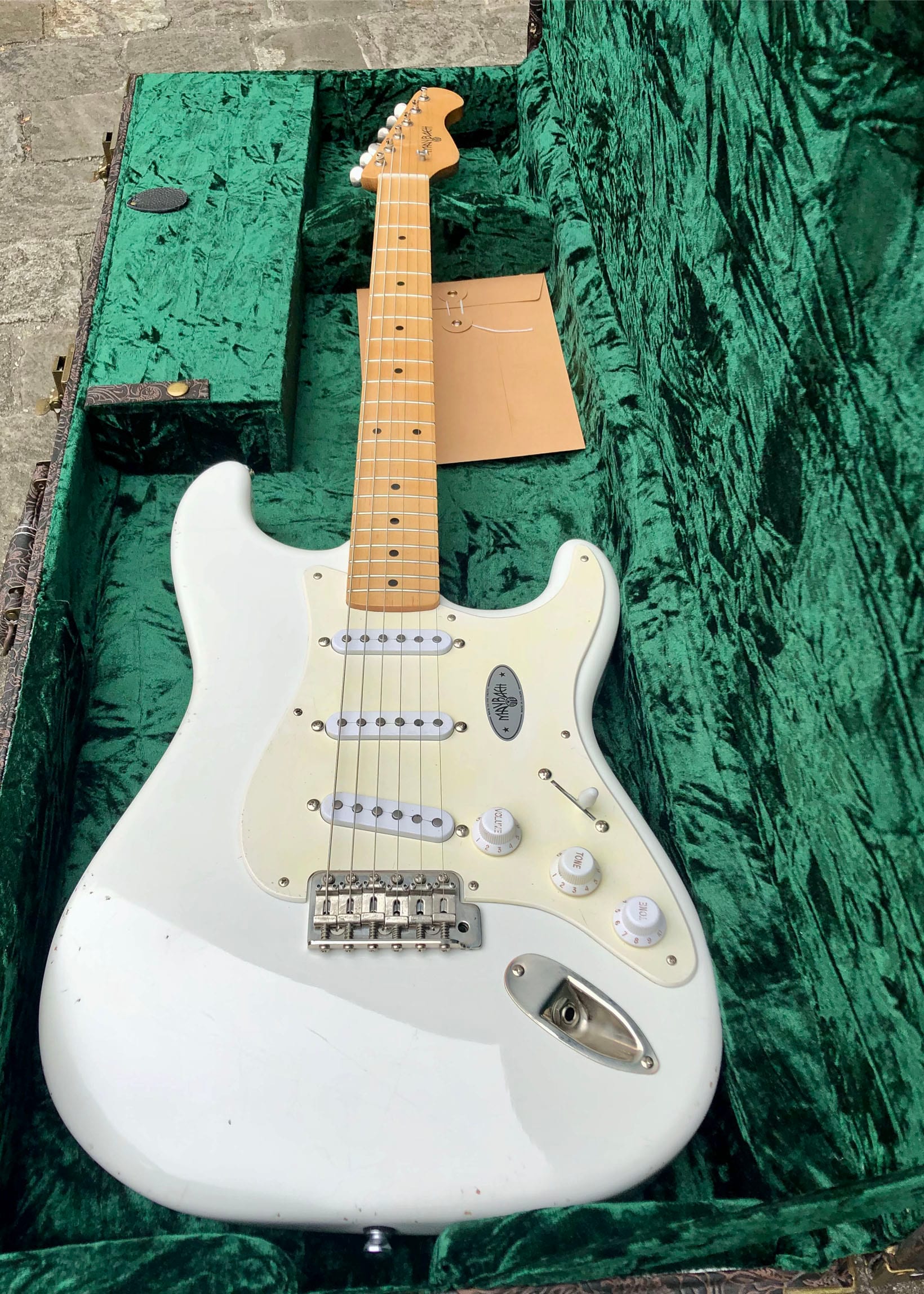 Maybach Stradovari S54 Olympic White MN Aged