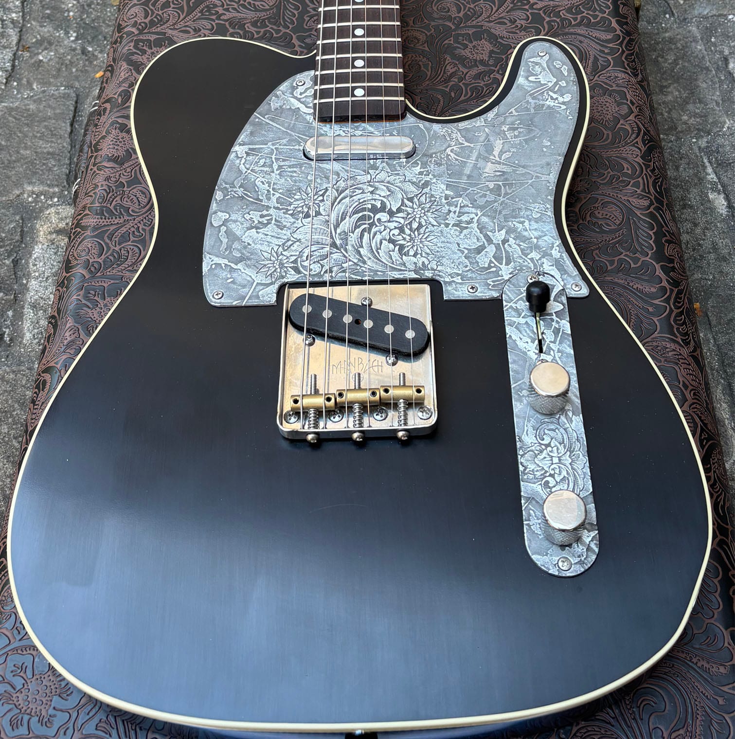 Maybach T66 Savage Rose Custom Shop