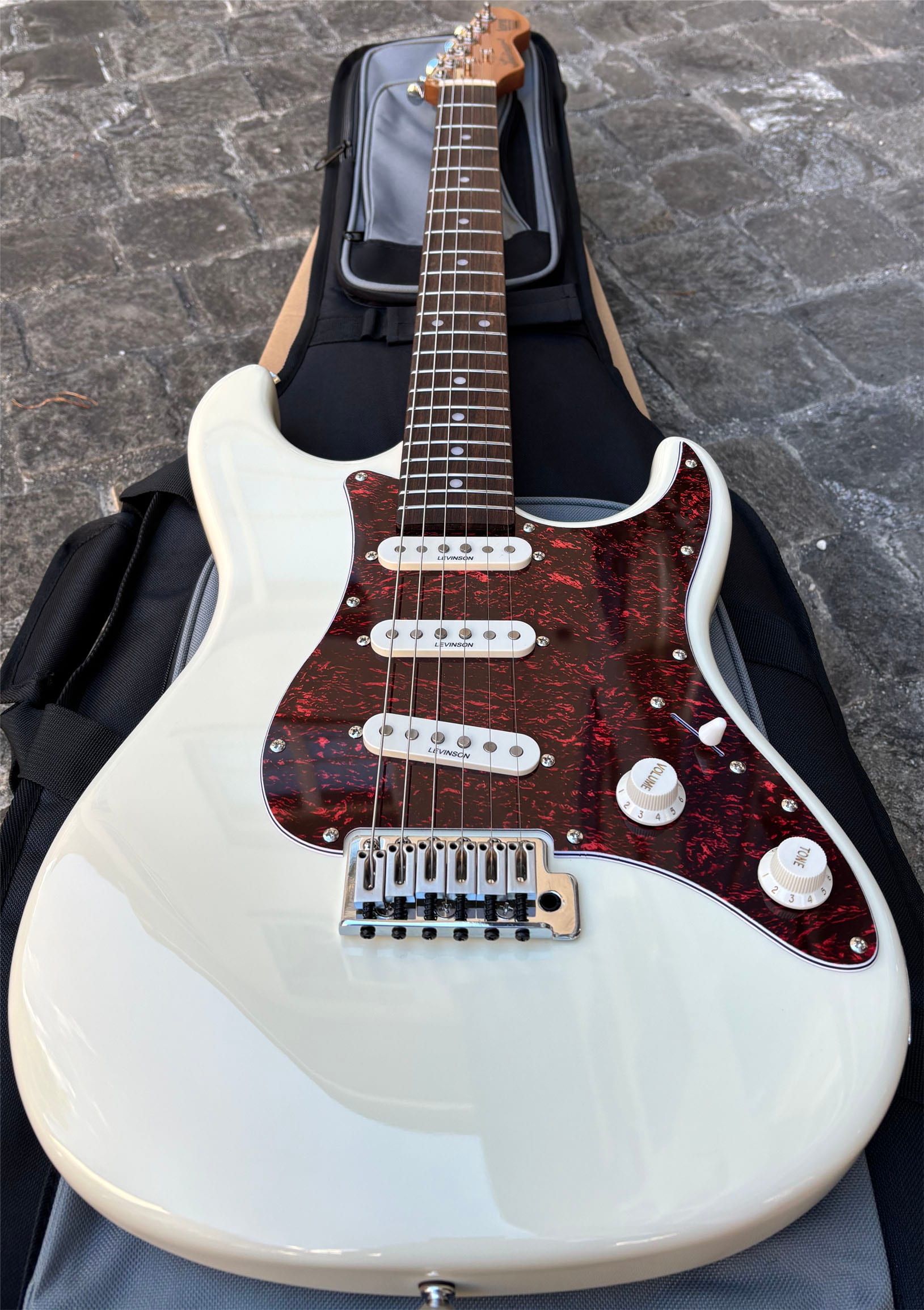Sceptre Levinson Ventana Standard SV1 OWH