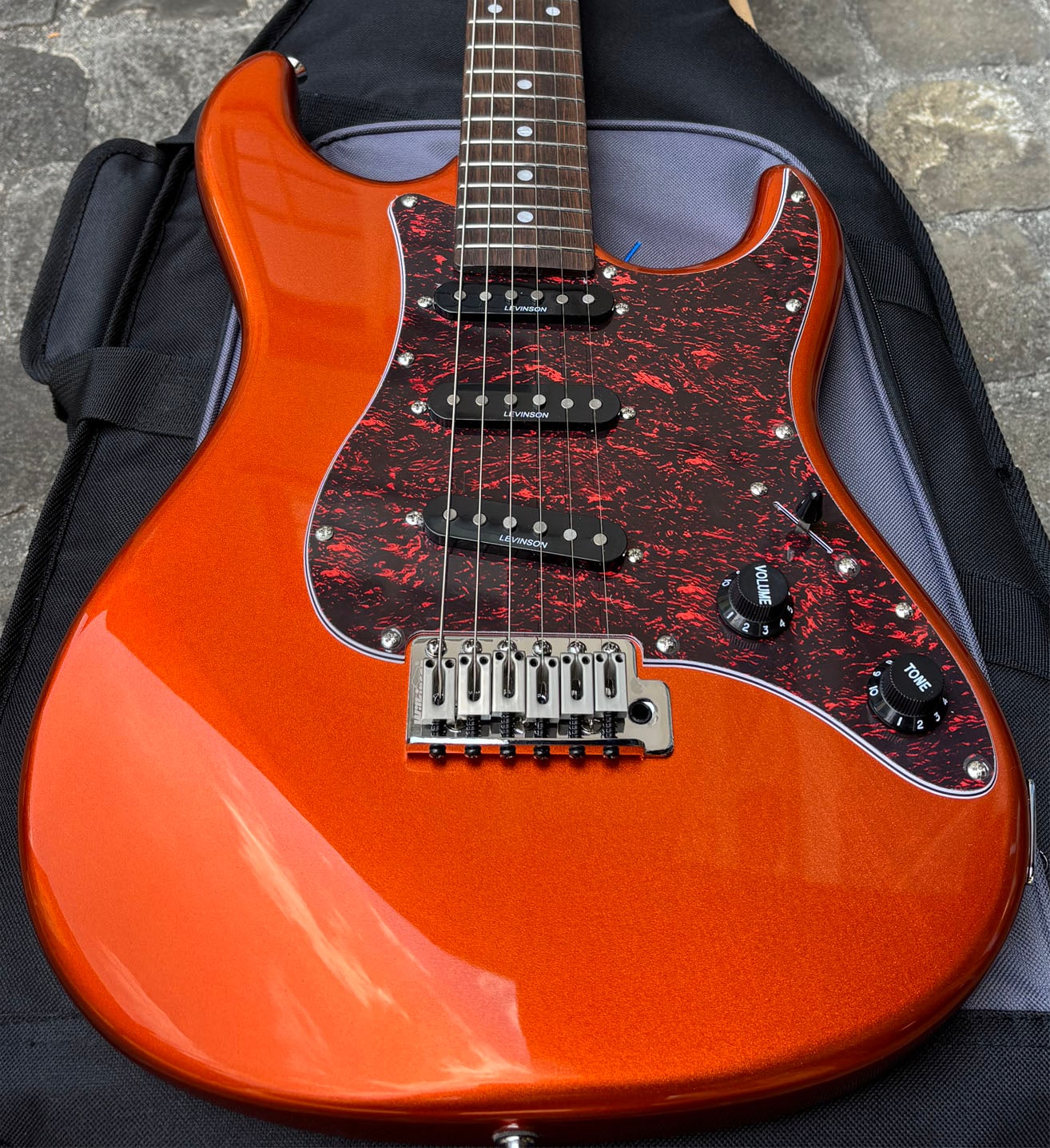 Sceptre Levinson Ventana Standard SV1 SCP