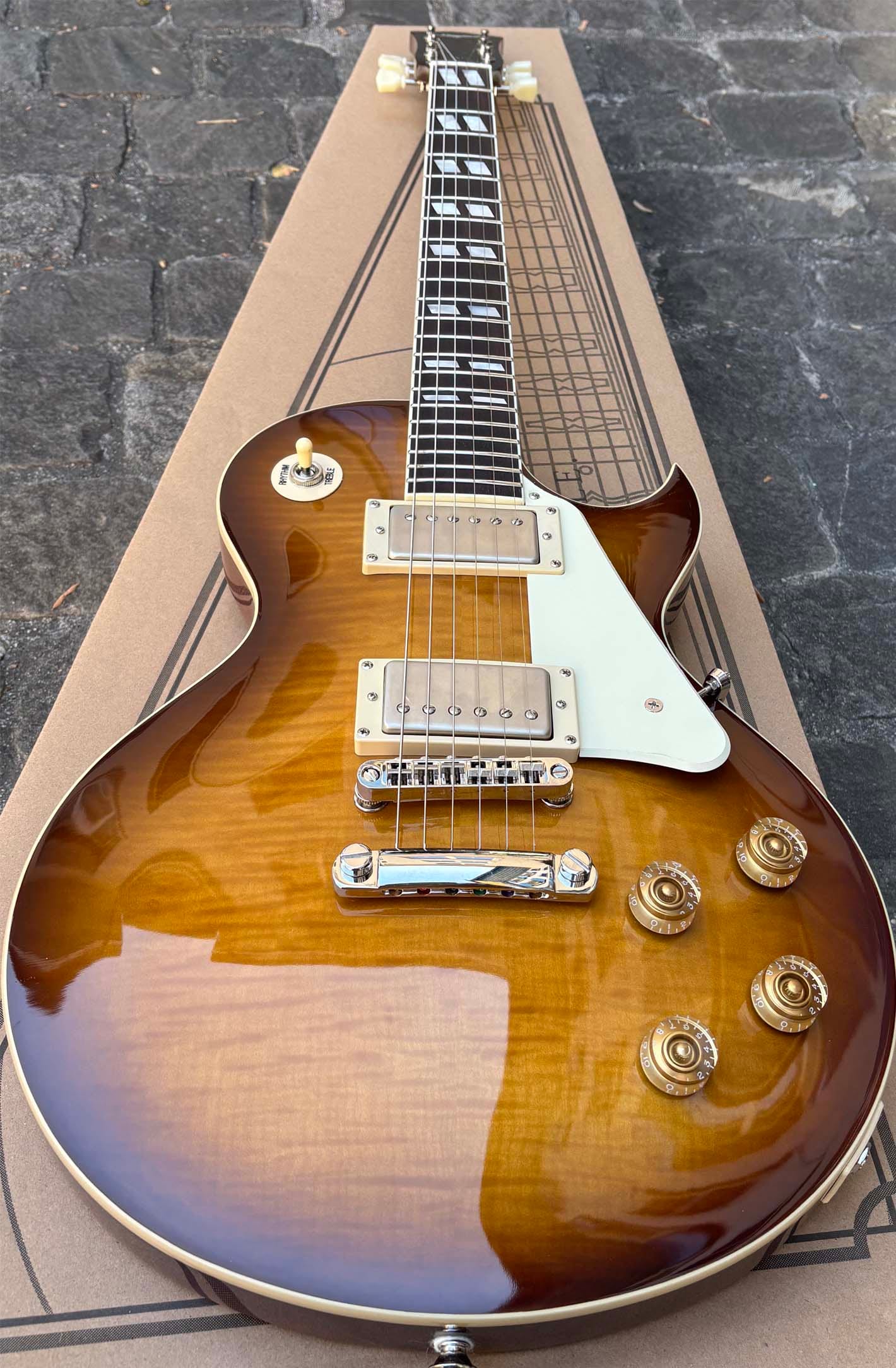 Stanford CR Fleetwood Amber Burst — photo 2