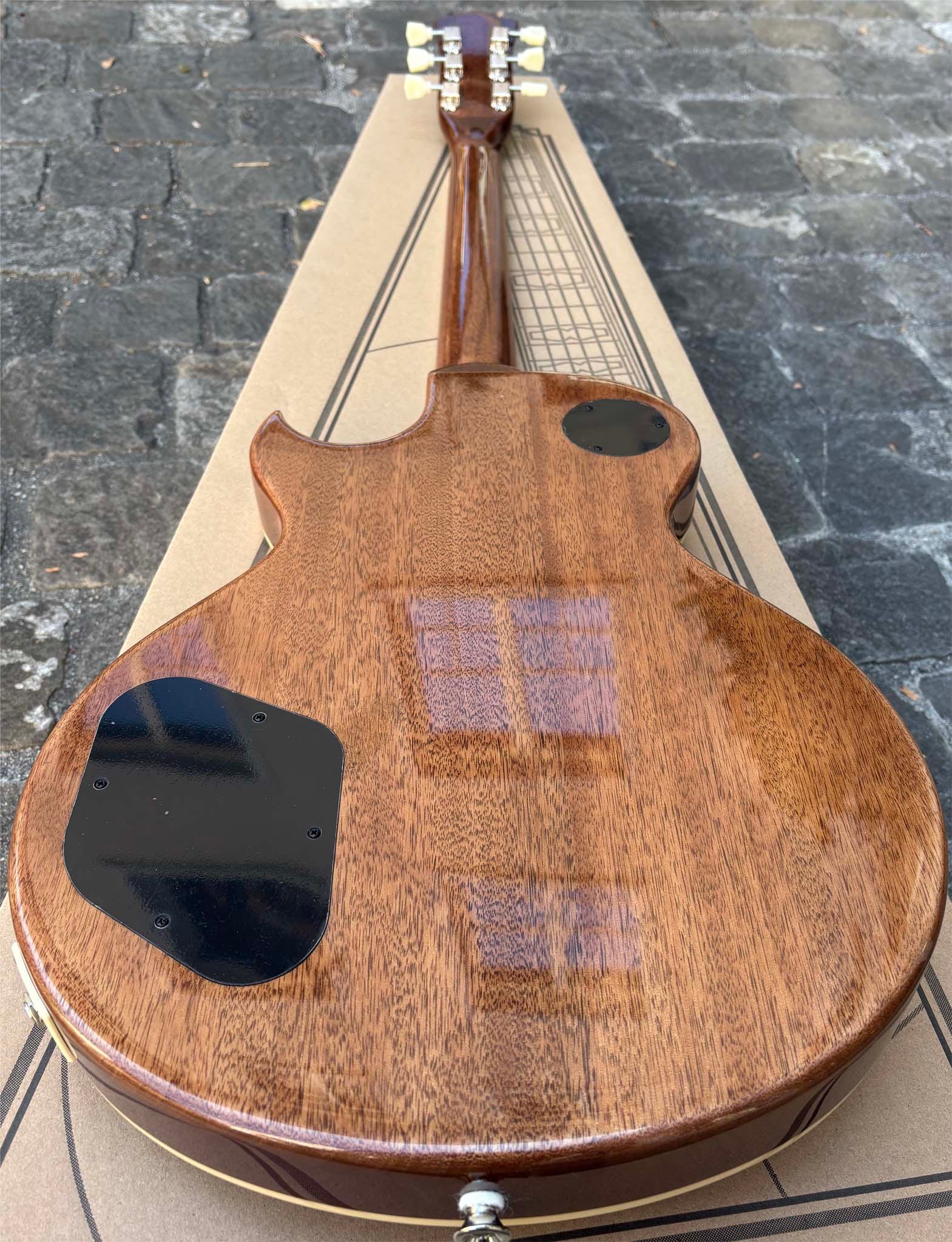 Stanford CR Fleetwood Amber Burst — photo 3