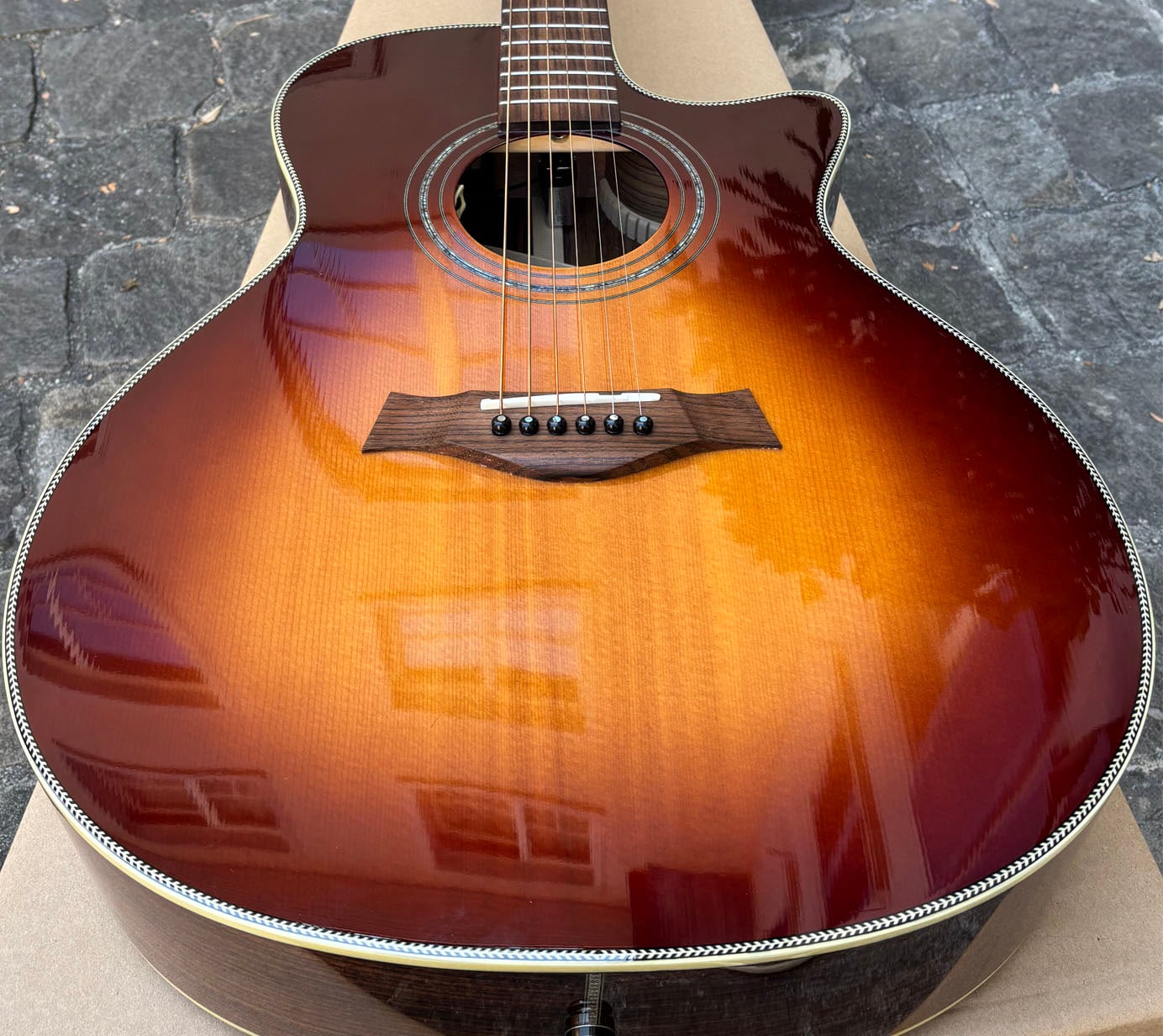 Stanford Nova 2 Sunburst CP GA ECW — photo 1