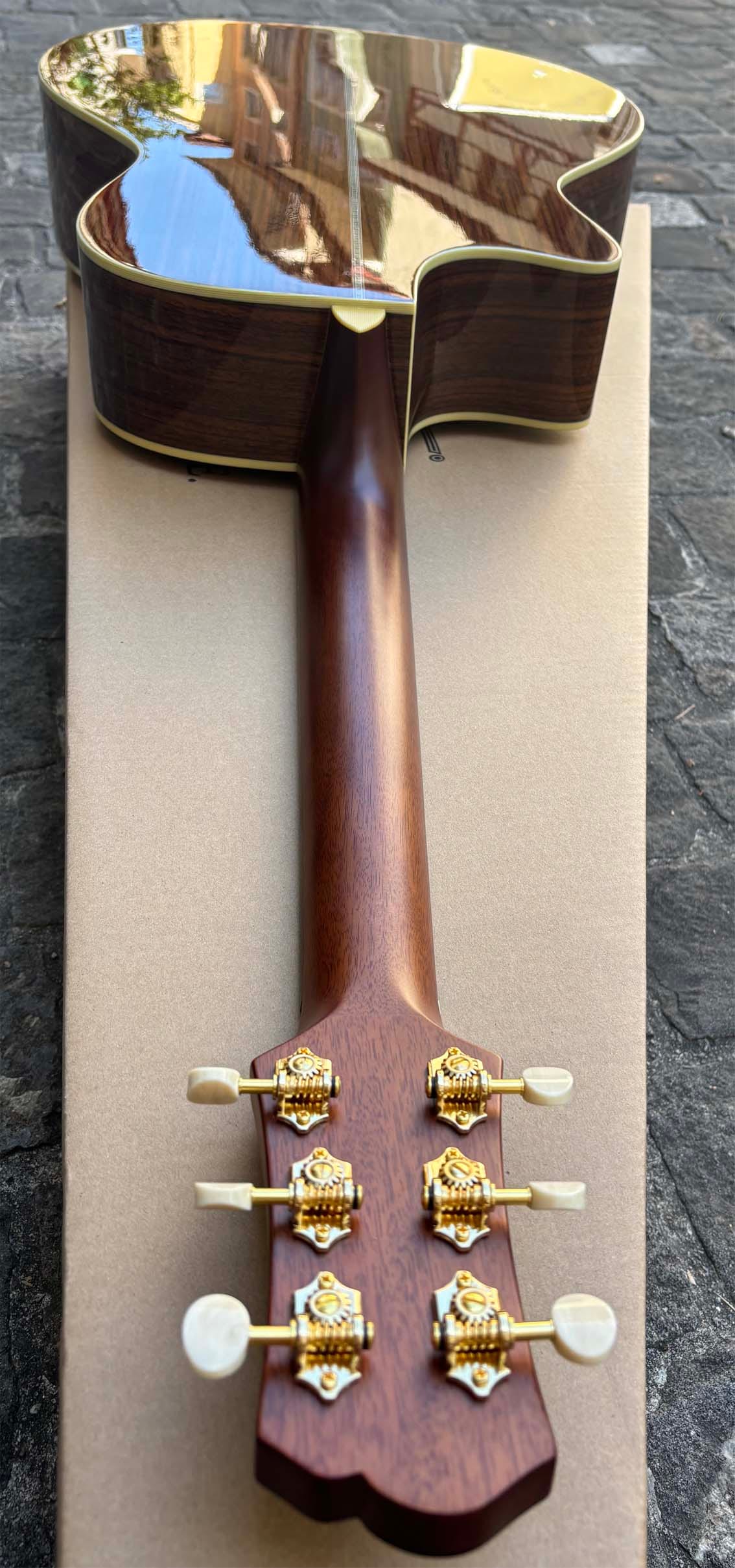Stanford Nova 2 Sunburst CP GA ECW — photo 5